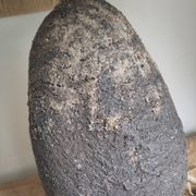 Lampe à poser en grès et jute naturelle