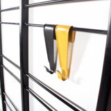 Dutch hangers 'Note Ladder' Pilastro