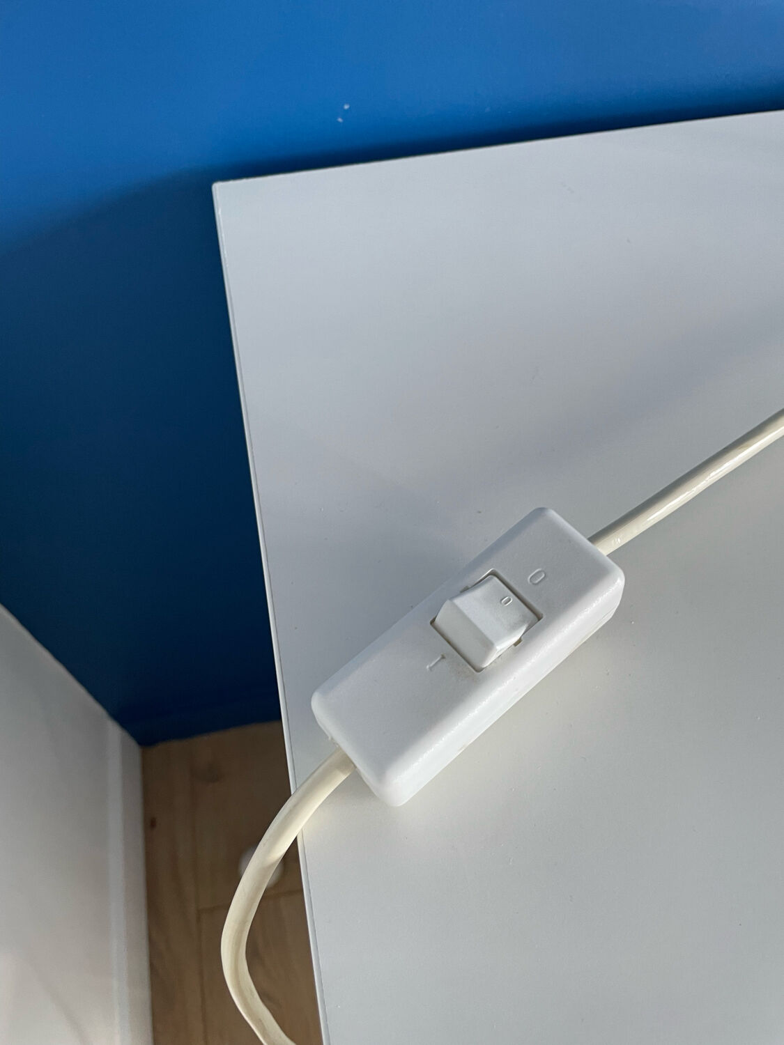 White opaline lamp kaiser leuchten