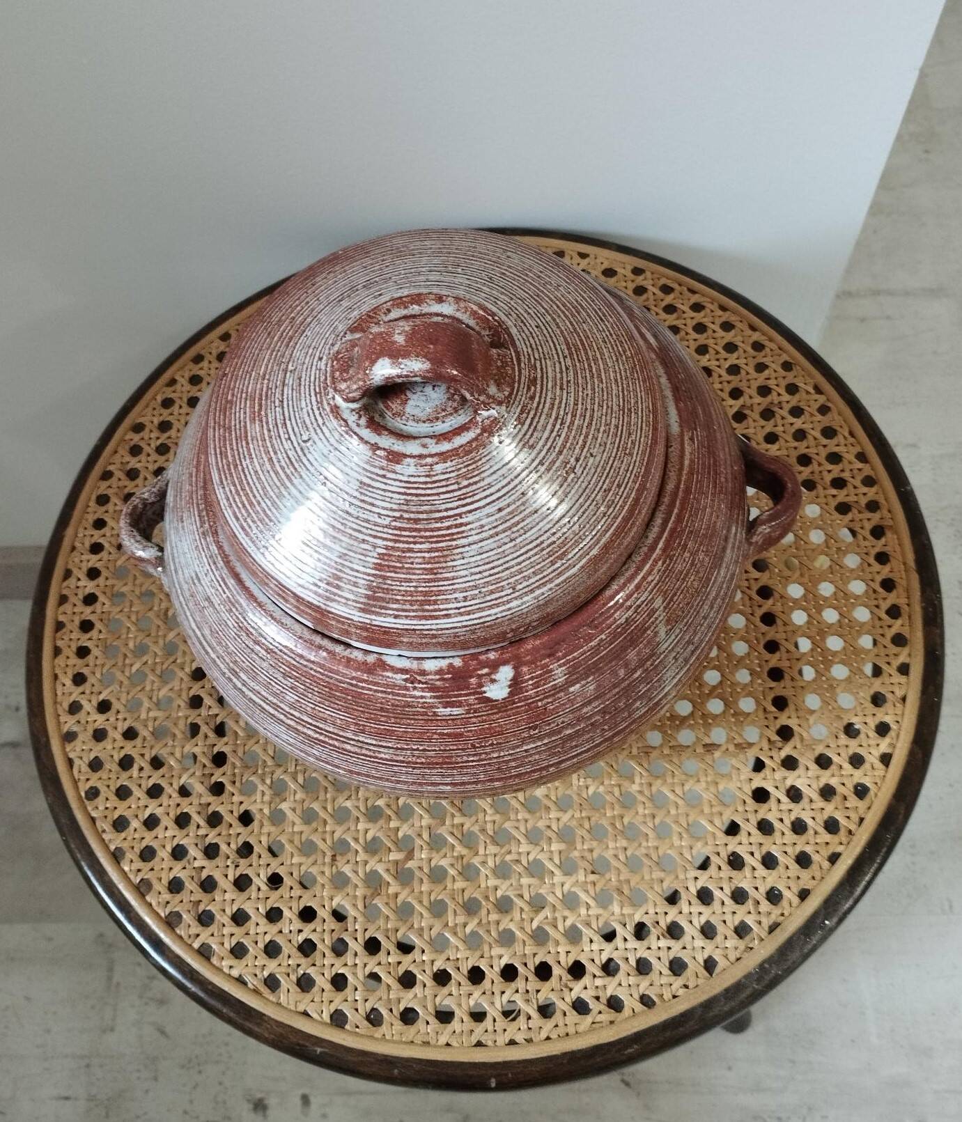 Soupière en grés vernissé en Biot - pièce de forme vintage