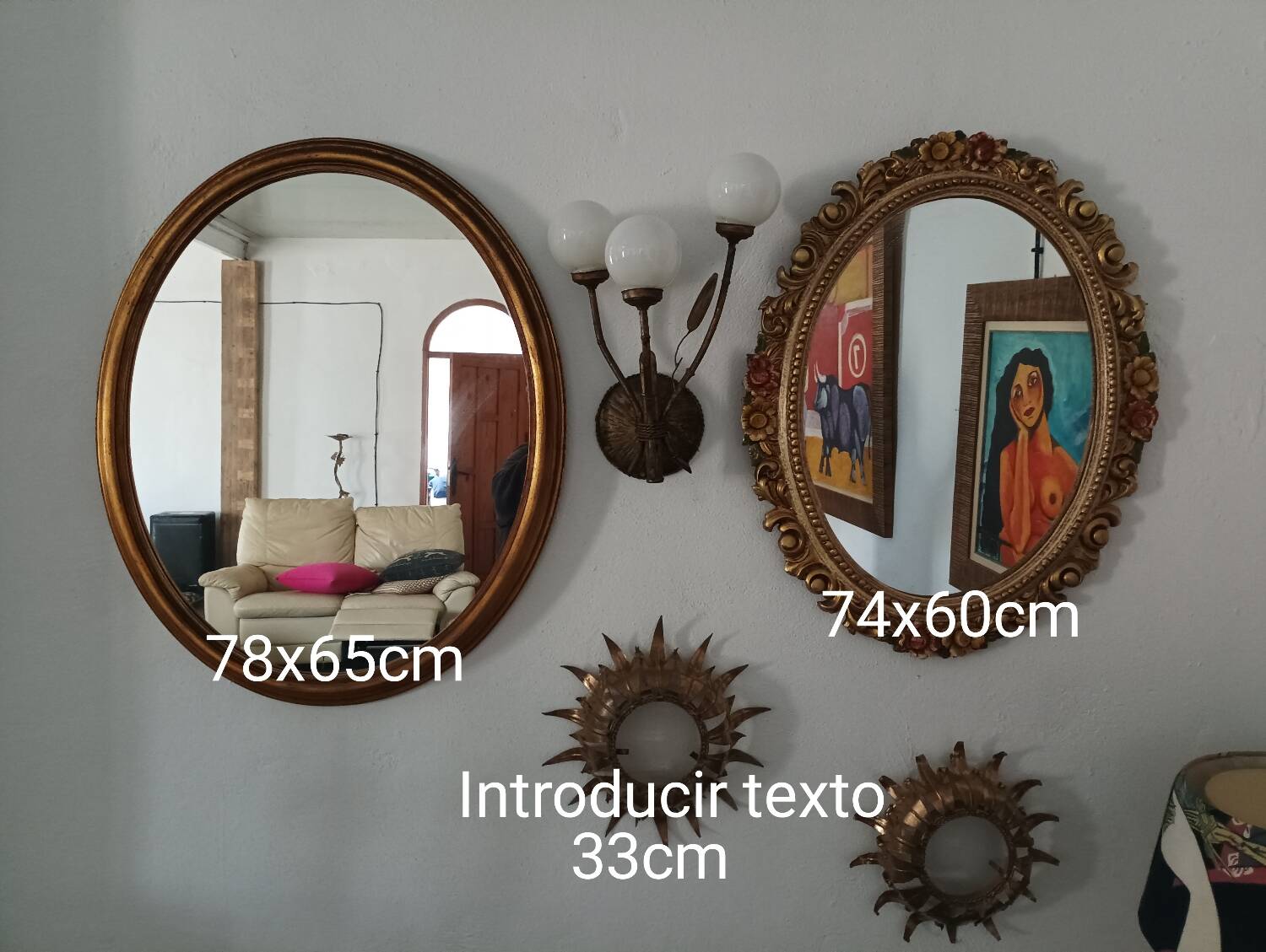 Miroir sculpté en bois et feuille d'or polychrome