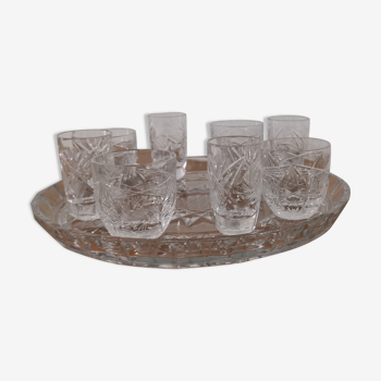 Presentation service 8 glasses and its Bohemian Crystal style dish