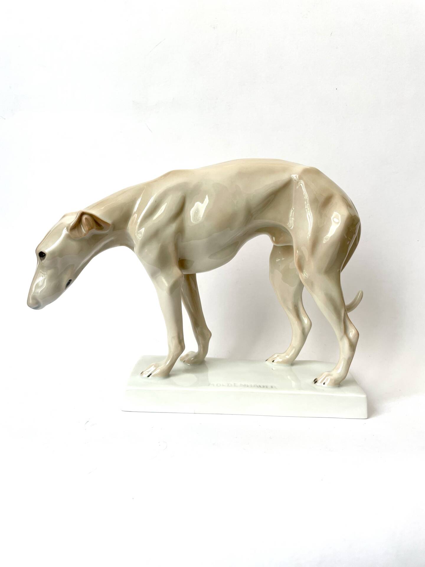 Lévrier par Dorothea Moldenhauer, Rosenthal, 1920