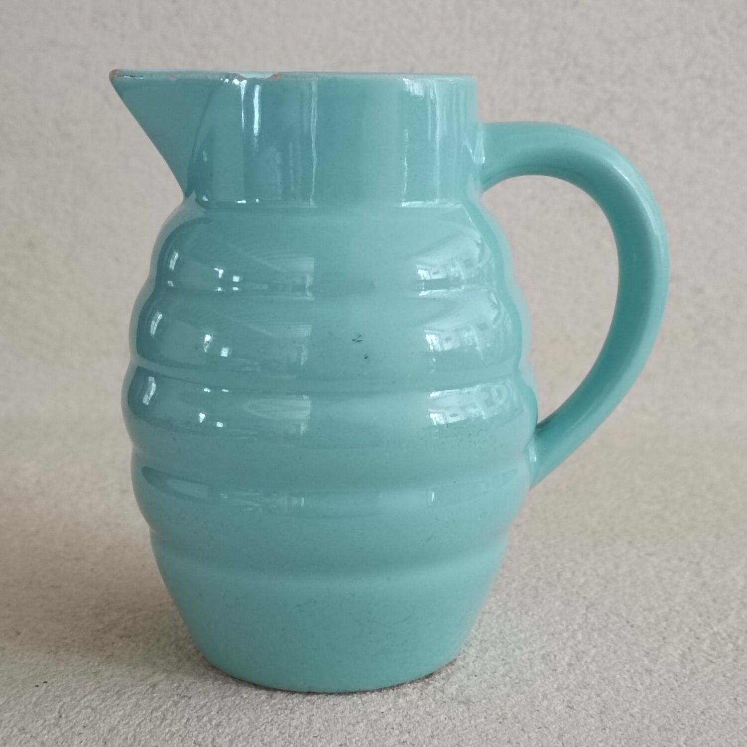 Pitcher iron earth Saint Clement