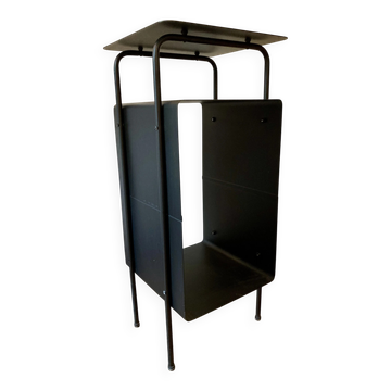 Contemporary bedside table – House Doctor - black