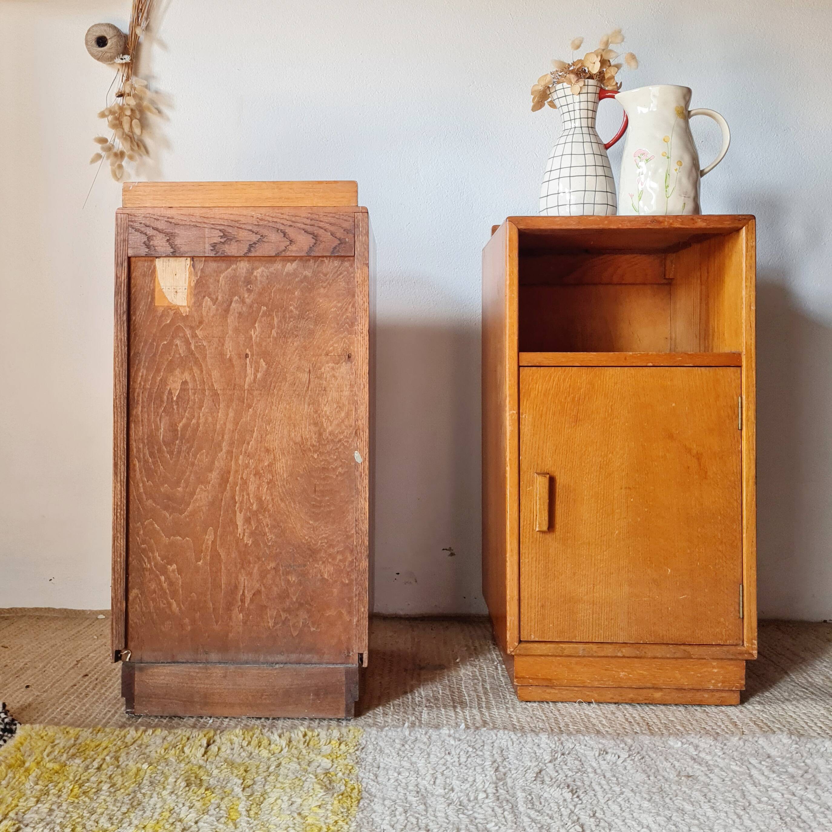 Art Deco pair of bedside tables in light oak by A. Gardner & Son