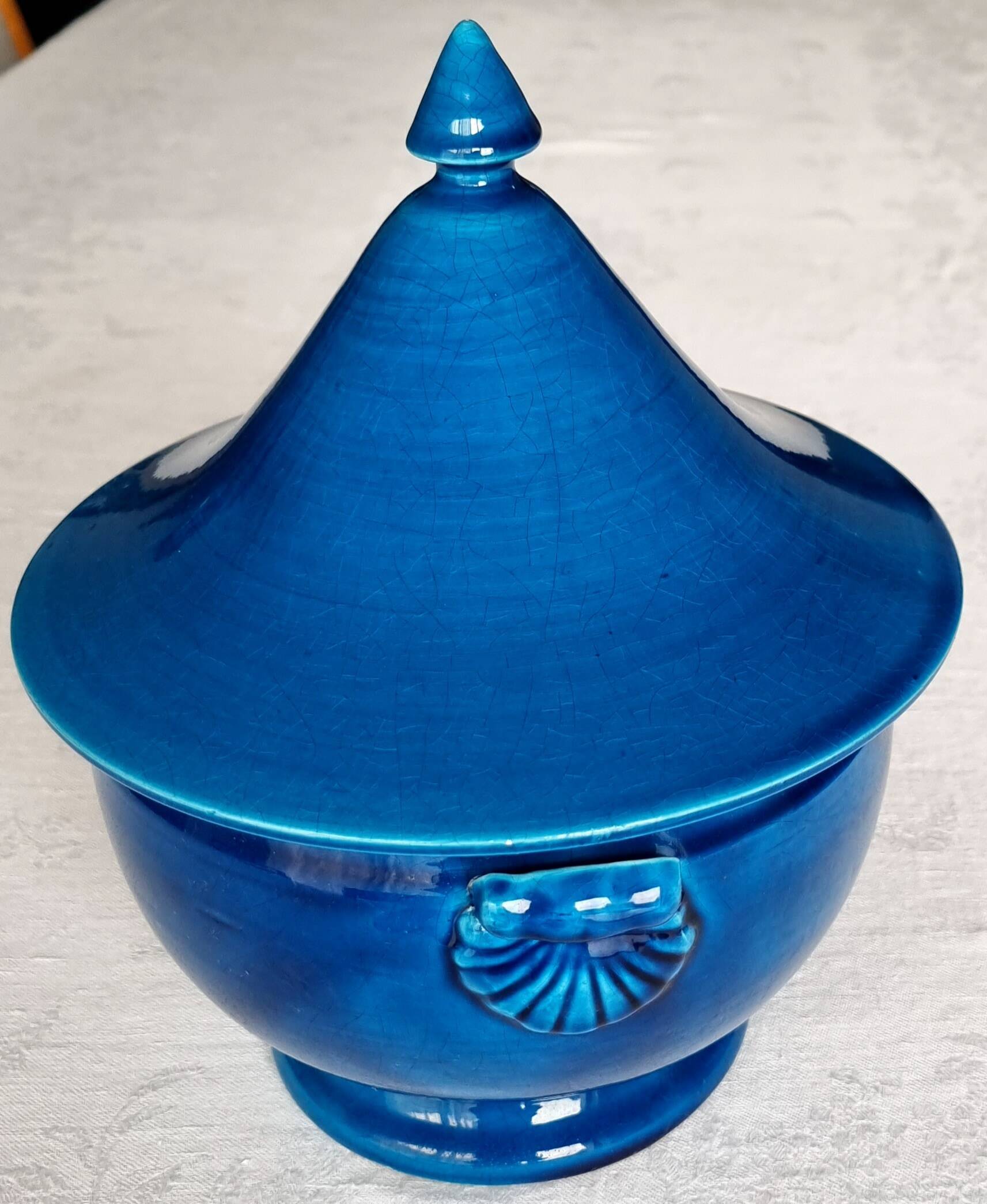 Turquoise blue vegetable bowl