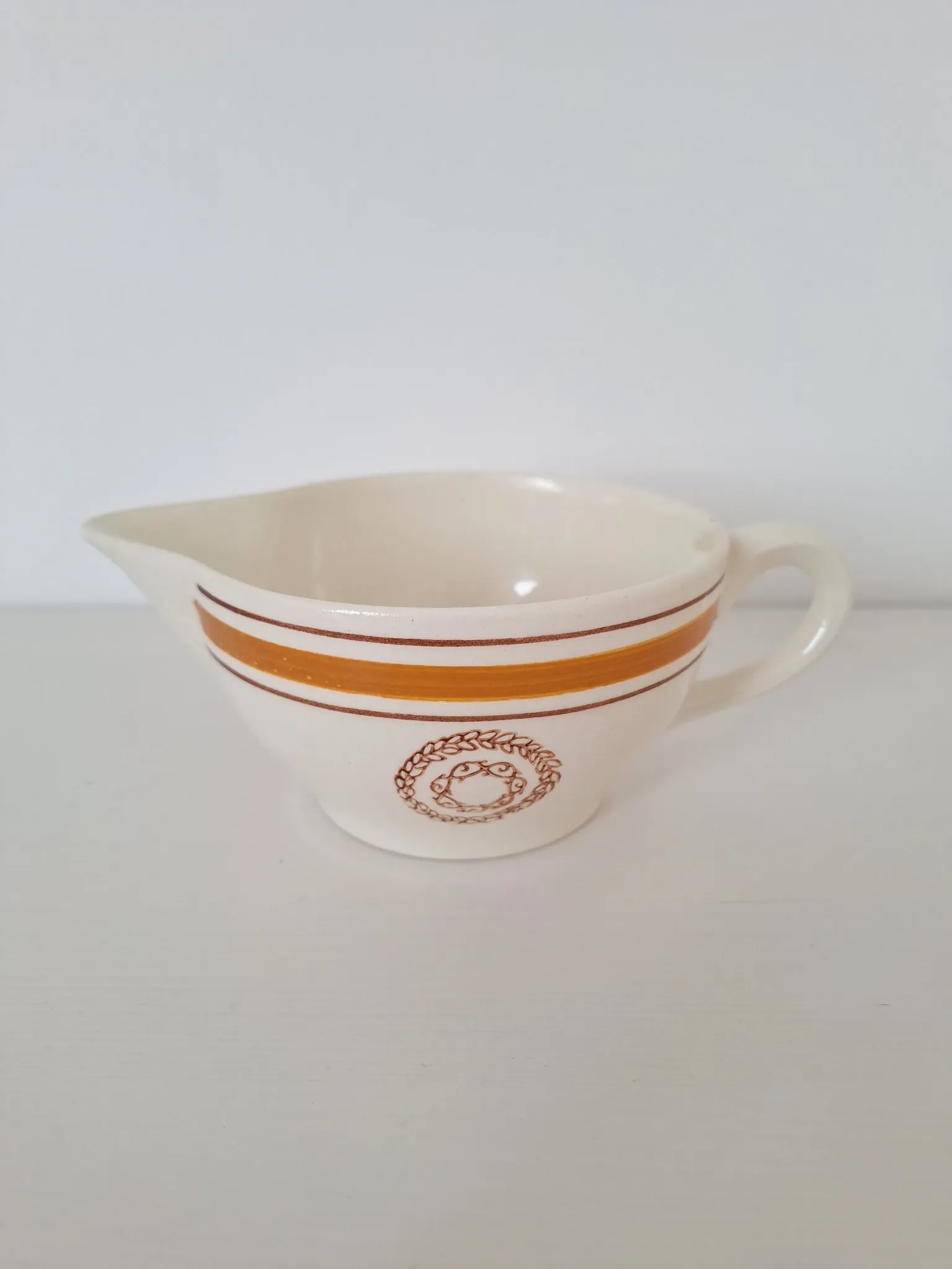 Saucière Gien marron et orange modèle Ladon
