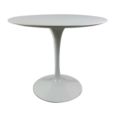 Table à manger Tulip blanche d'Eero Saarinen édition Knoll