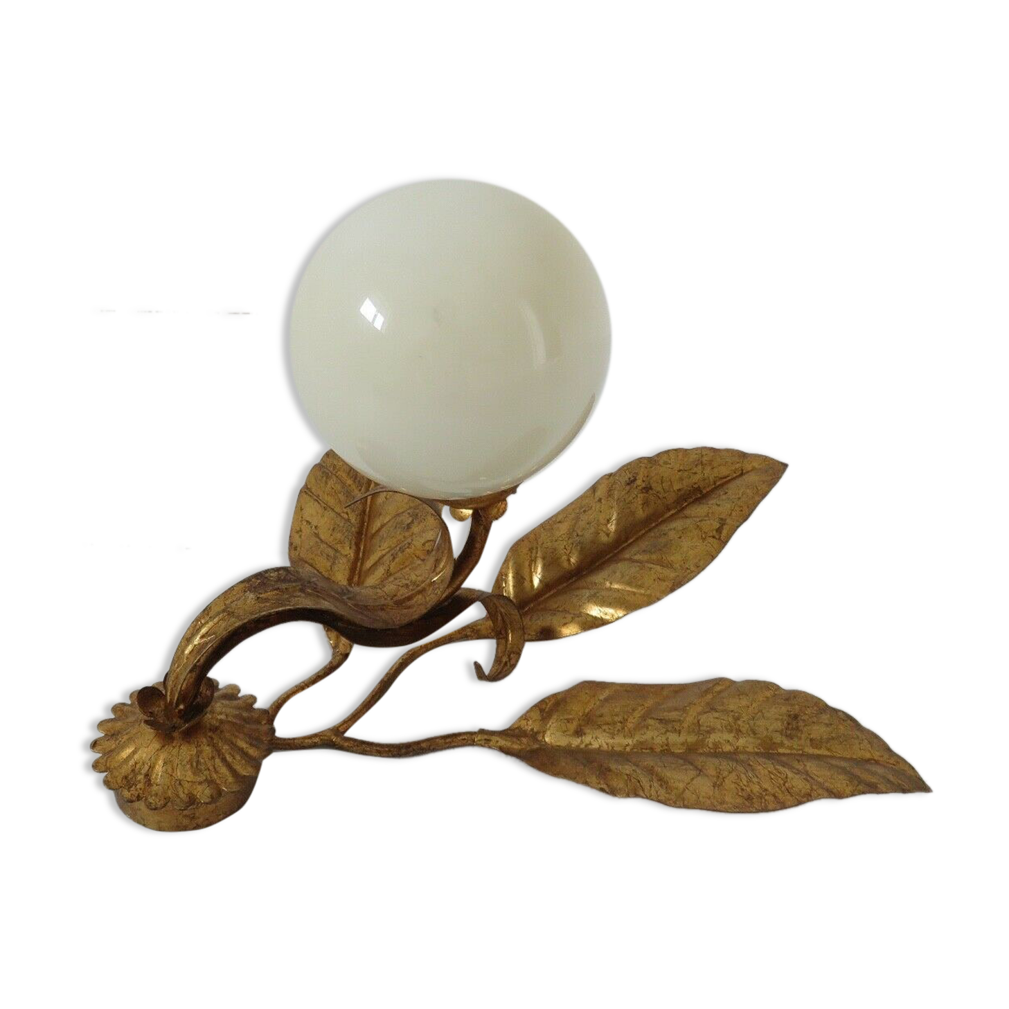 Wall lamp " flower " in golden metal and opaline ball 70s