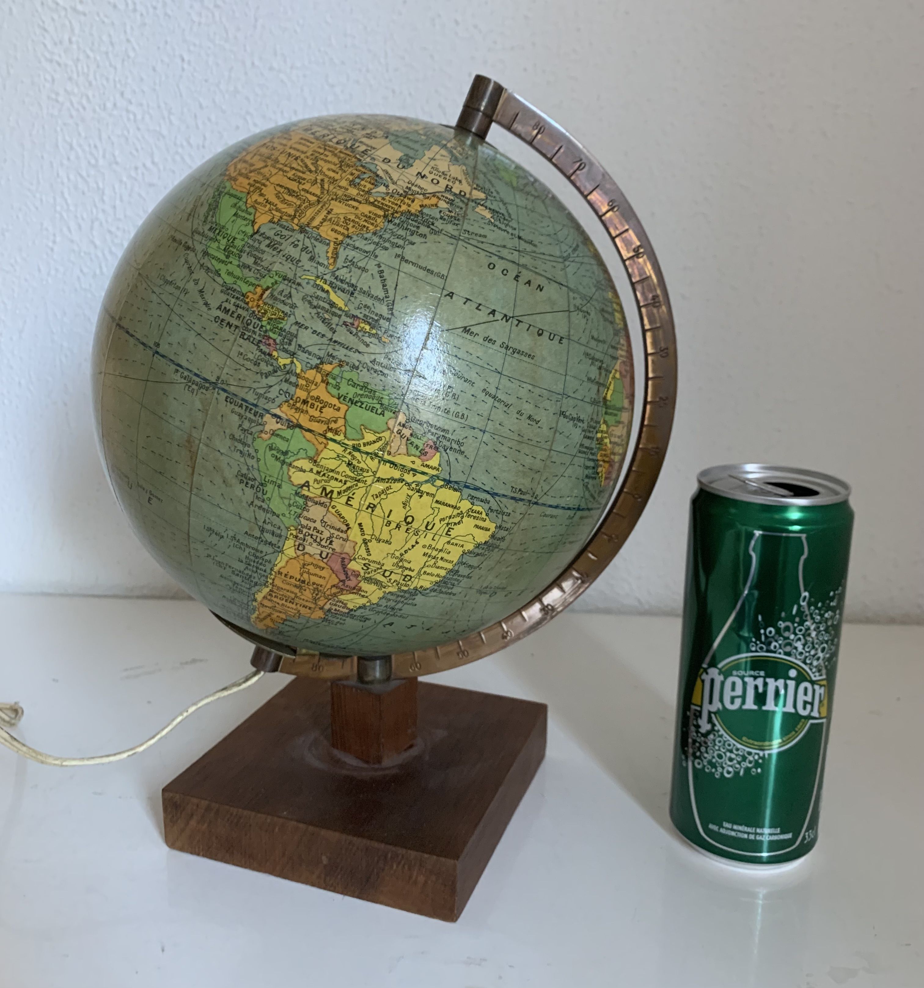 Vintage globe 1960 terrestrial Girard Barrère glass wood - 29 cm