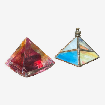 Paperweight pyramids