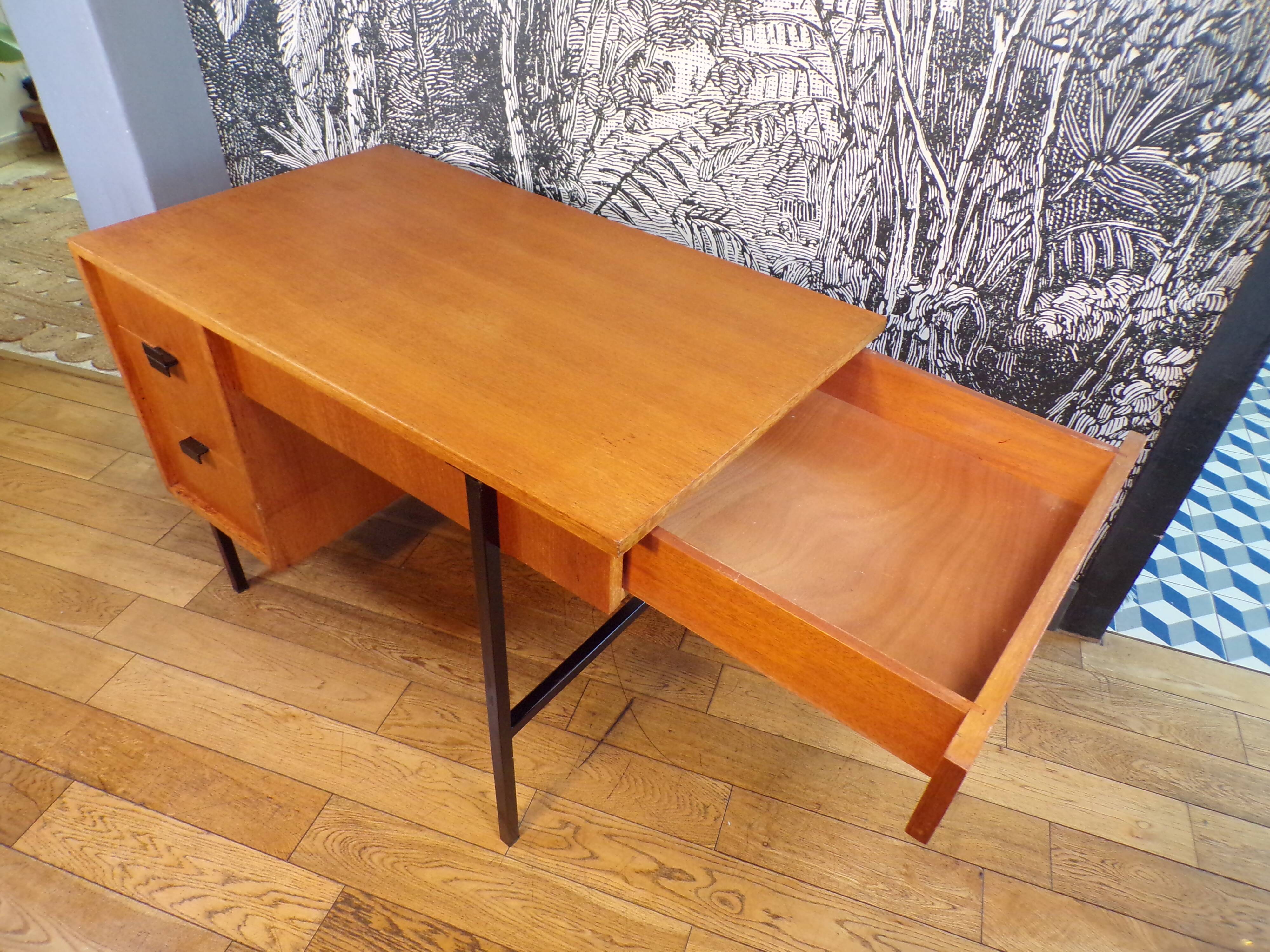 Multitable desk by Jacques Hitier for Multiplex