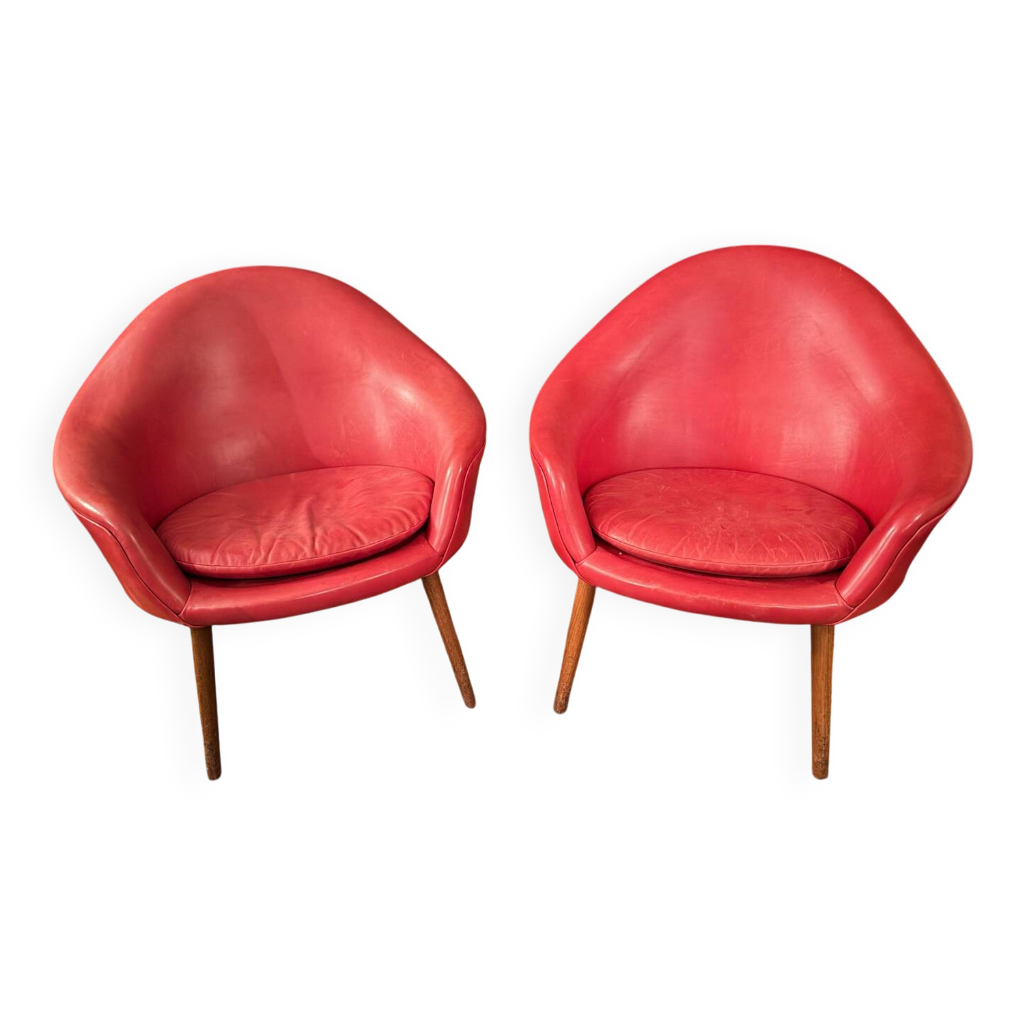 2 Hans Olsen armchairs, 1950s, red leather finish.