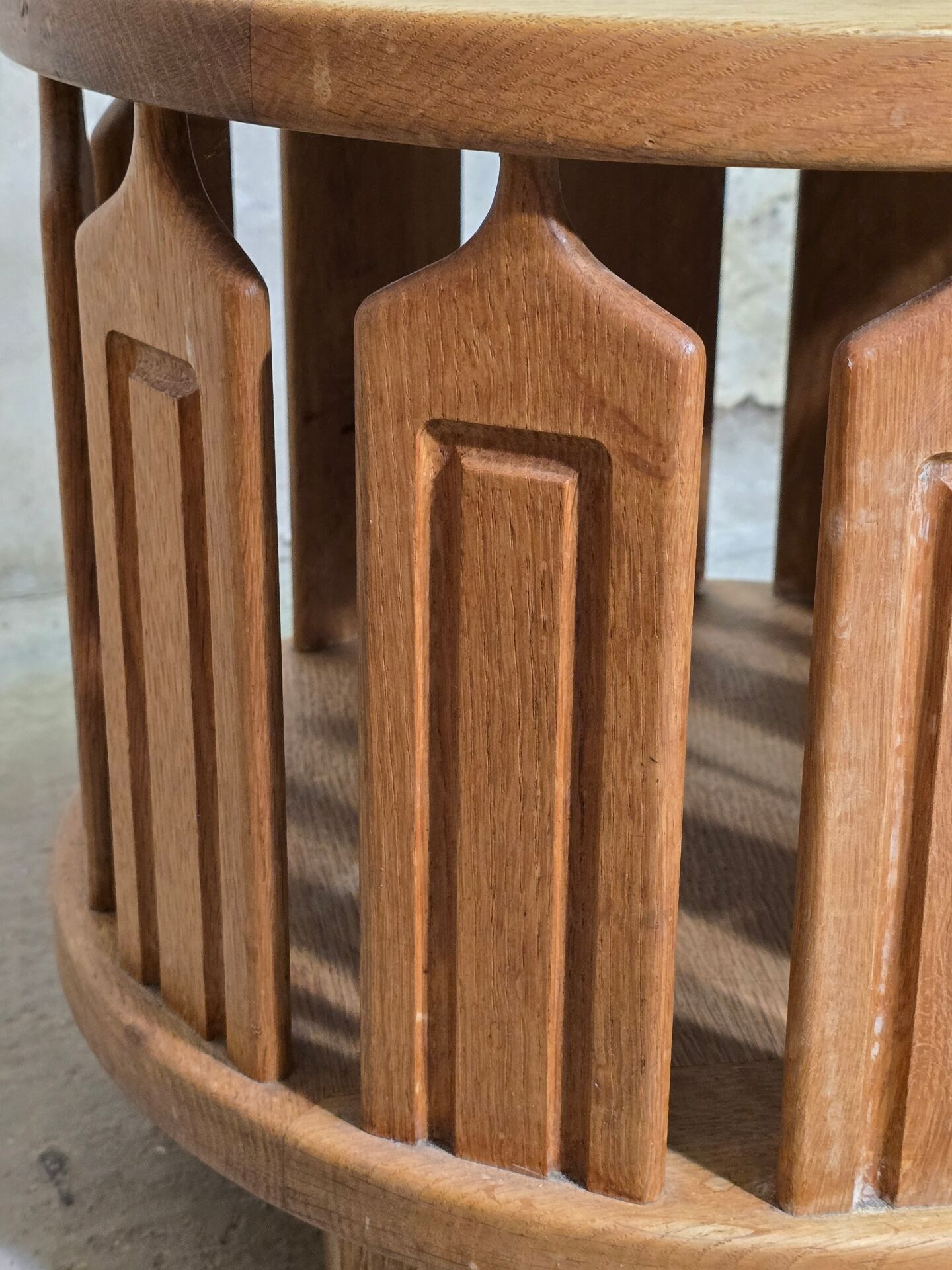 Table basse Guillerme et Chambron