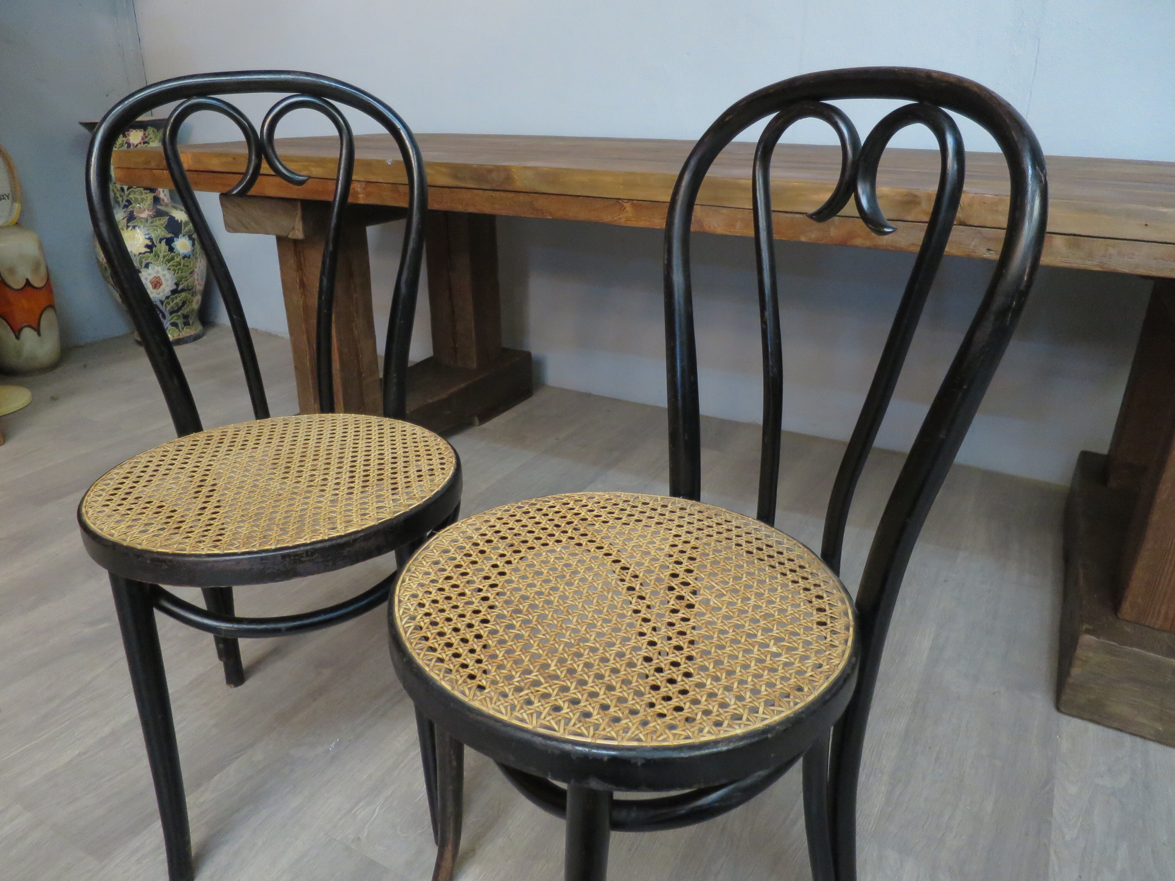 Pair of chairs bentwood black
