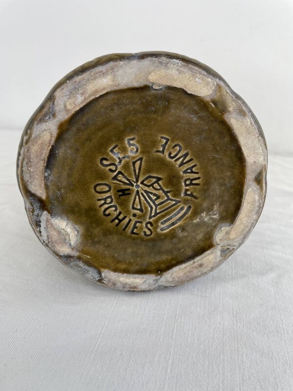 Pichet en barbotine, Orchies, cruche, majolique, faïence, décor floral