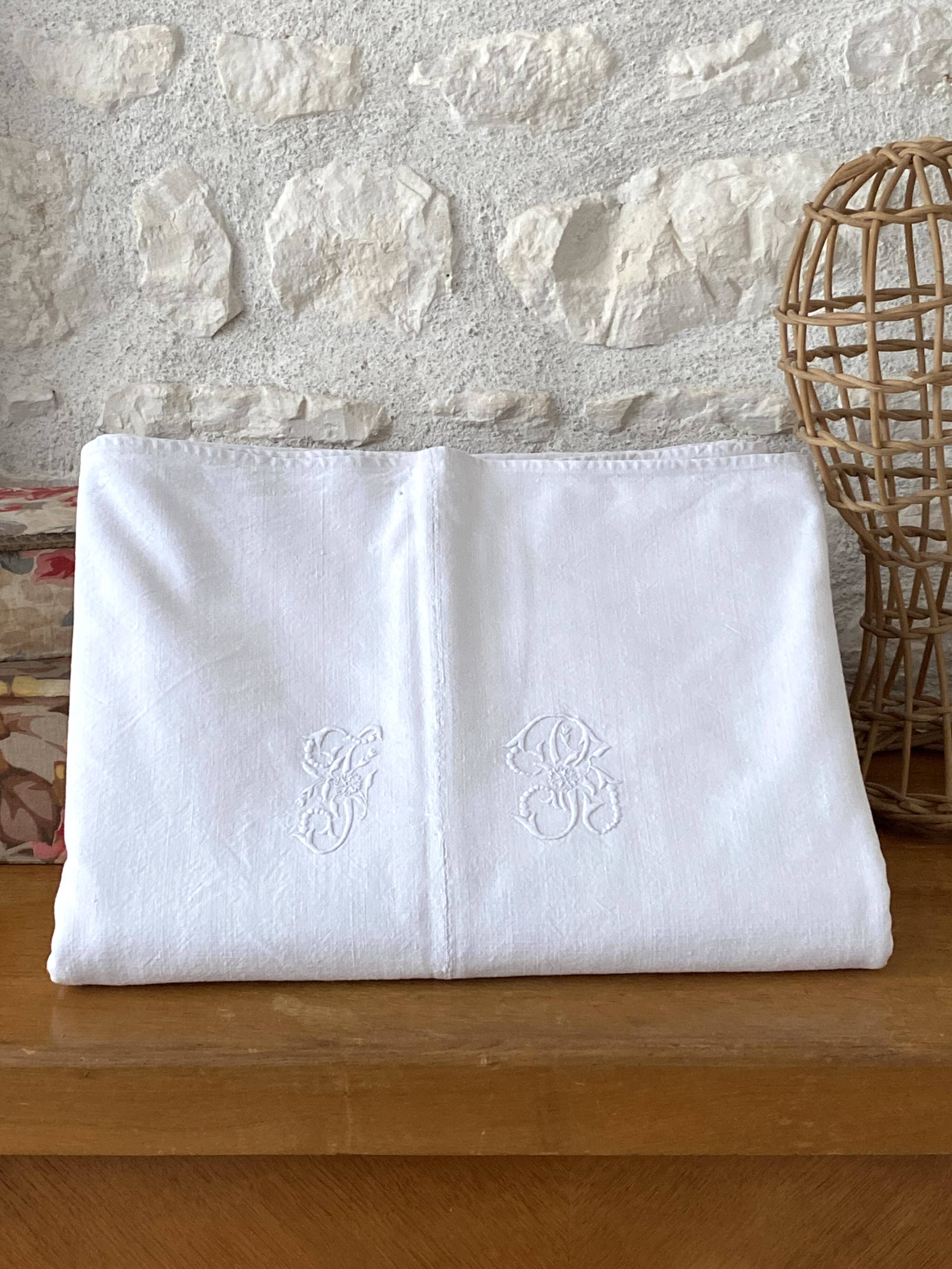 Drap métis avec monogramme
