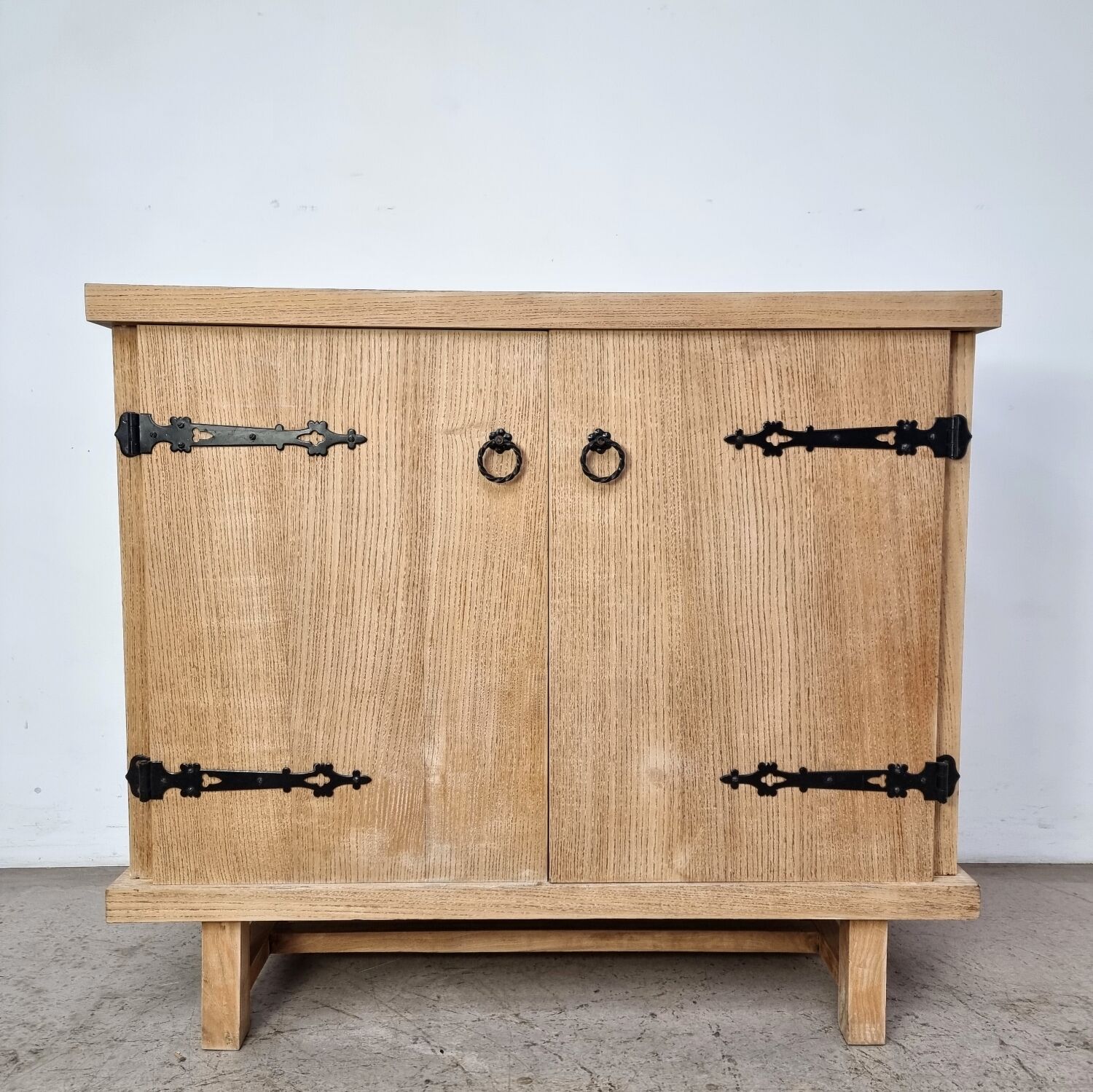 Oak sideboard circa 1960