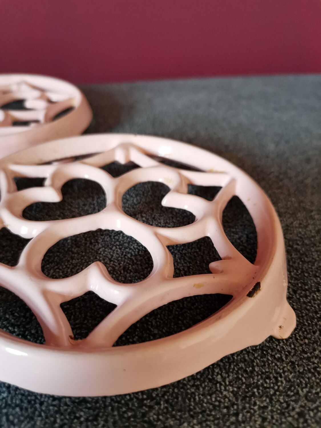 Cast iron pink underplate