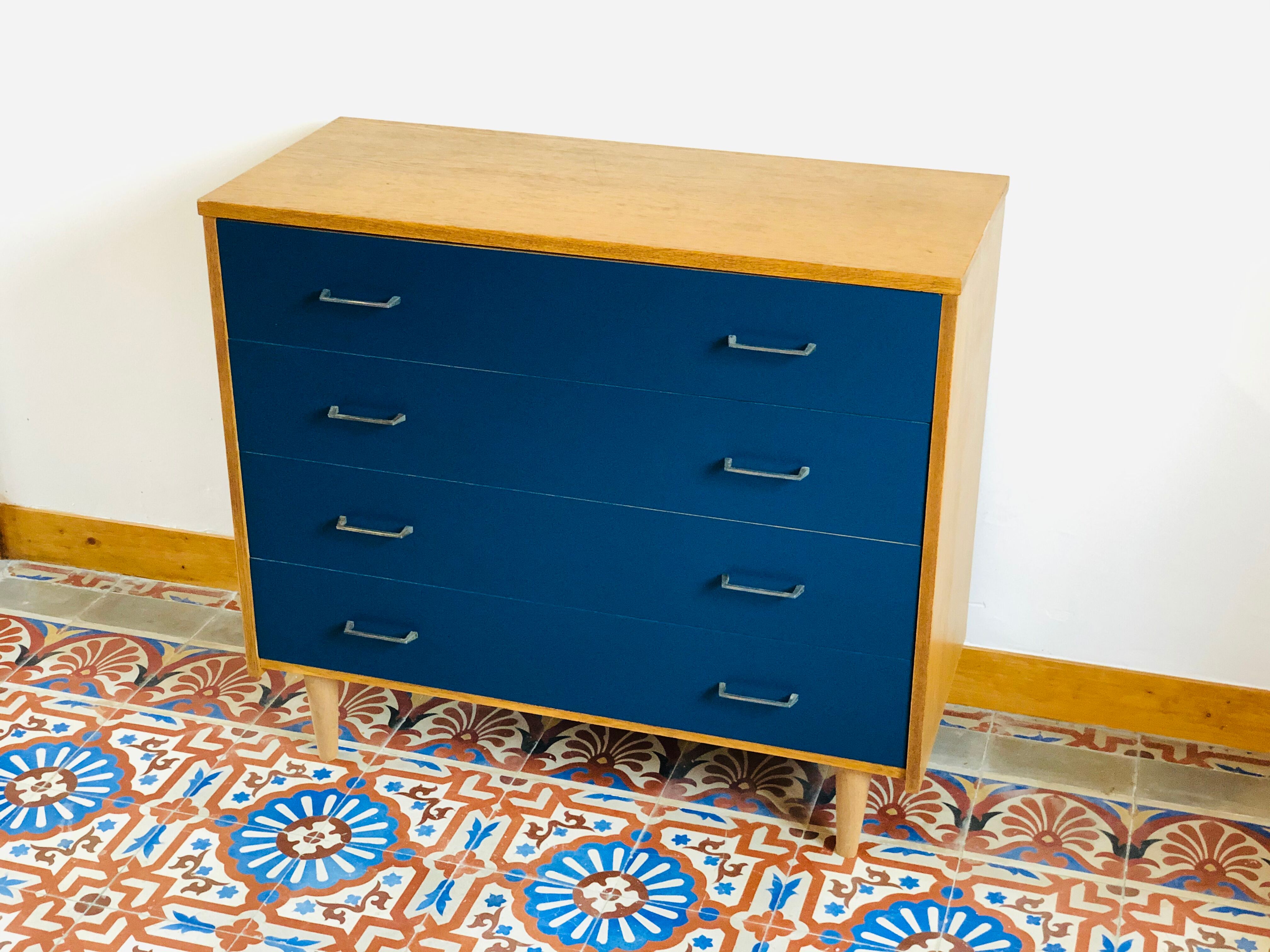 Vintage oak chest of drawers, 1960