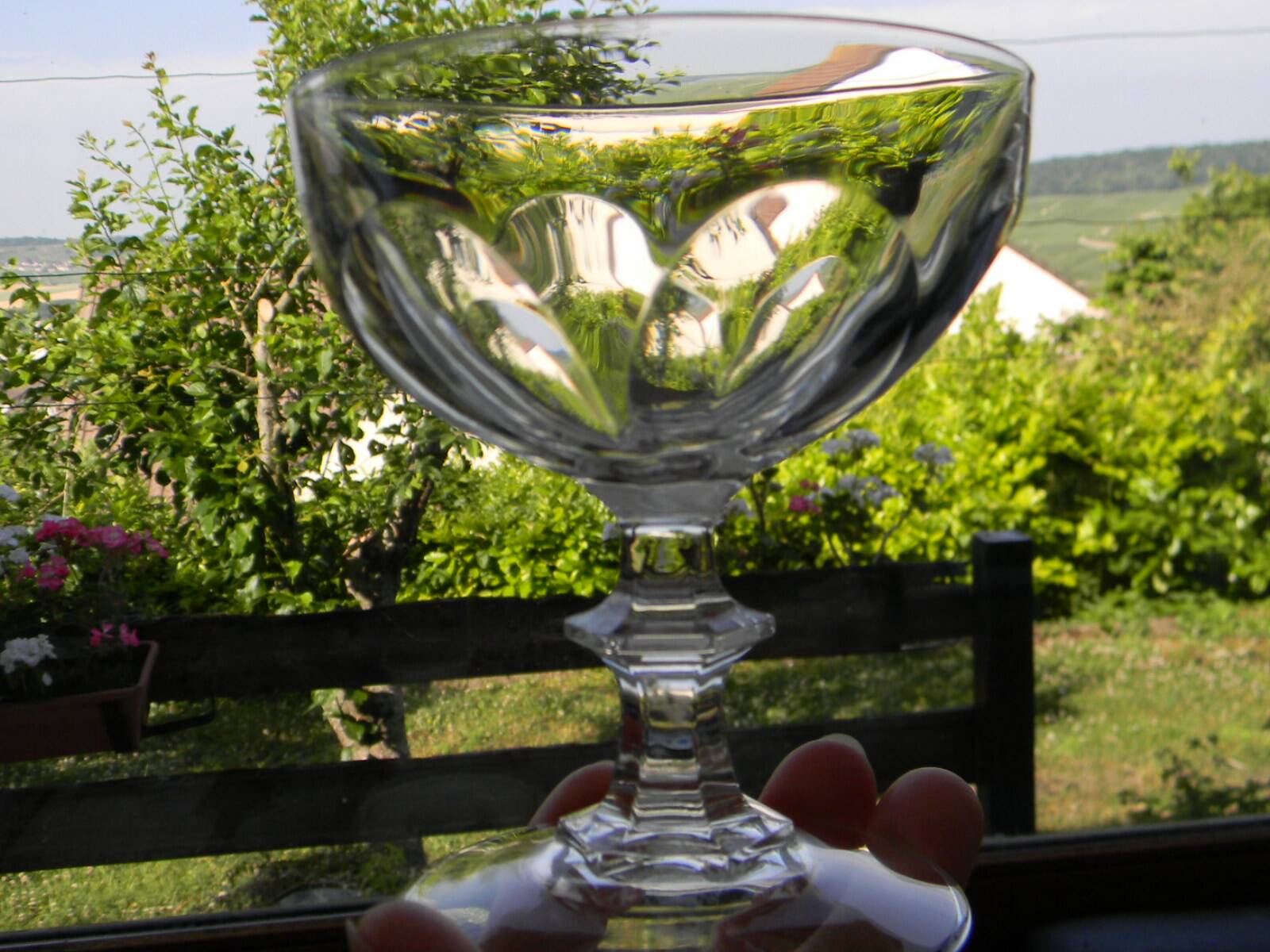 Set of 6 ARQUES crystal champagne glasses. Rambouillet model.
