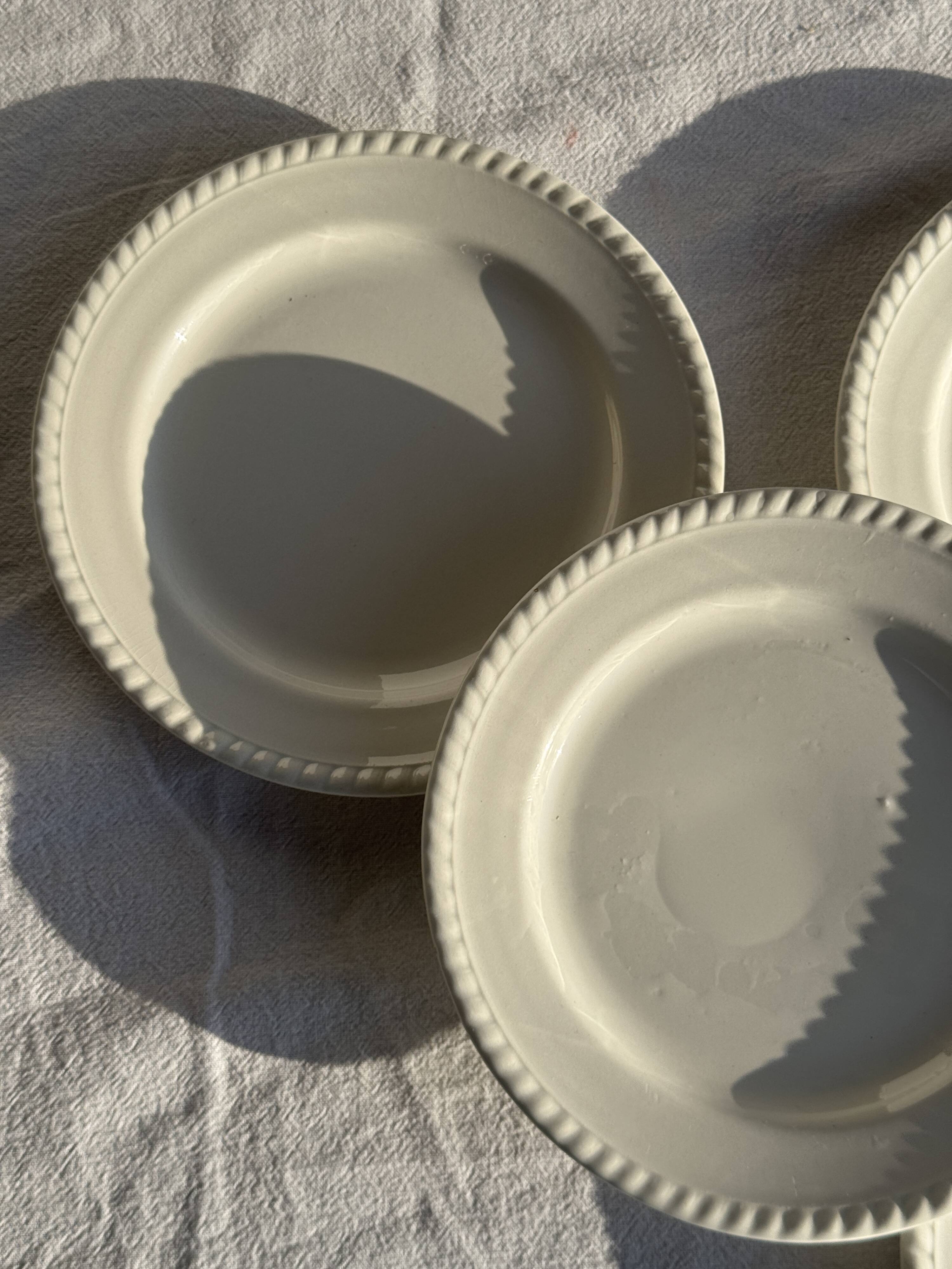 Set of 4 small white earthenware dessert plates D20