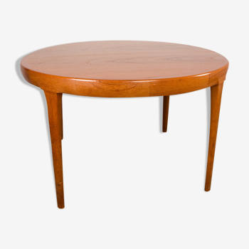 Danish Teak extendable dining table by Ib Kofod-Larsen for Faarup Mobelfabrik 1960
