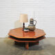 Table basse hexagonale en bois avec plateau