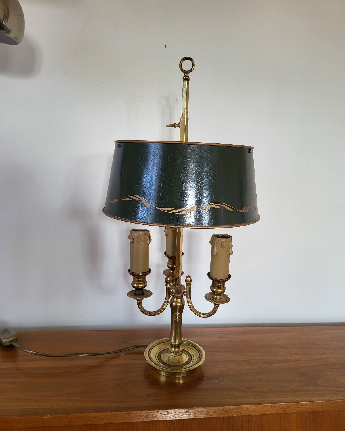Antique Empire Style Bouillotte Lamp in brass and tin