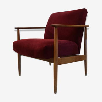 Fauteuil en velours rouge des années 60