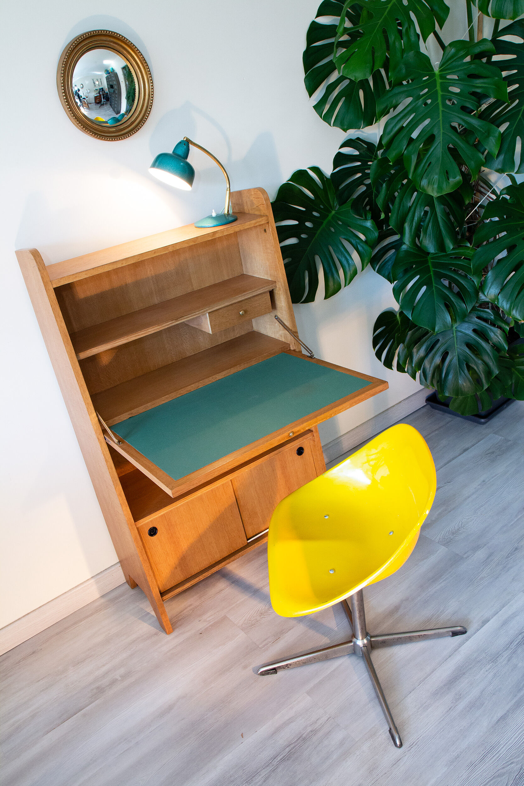 Matic 1970 chair, fiberglass