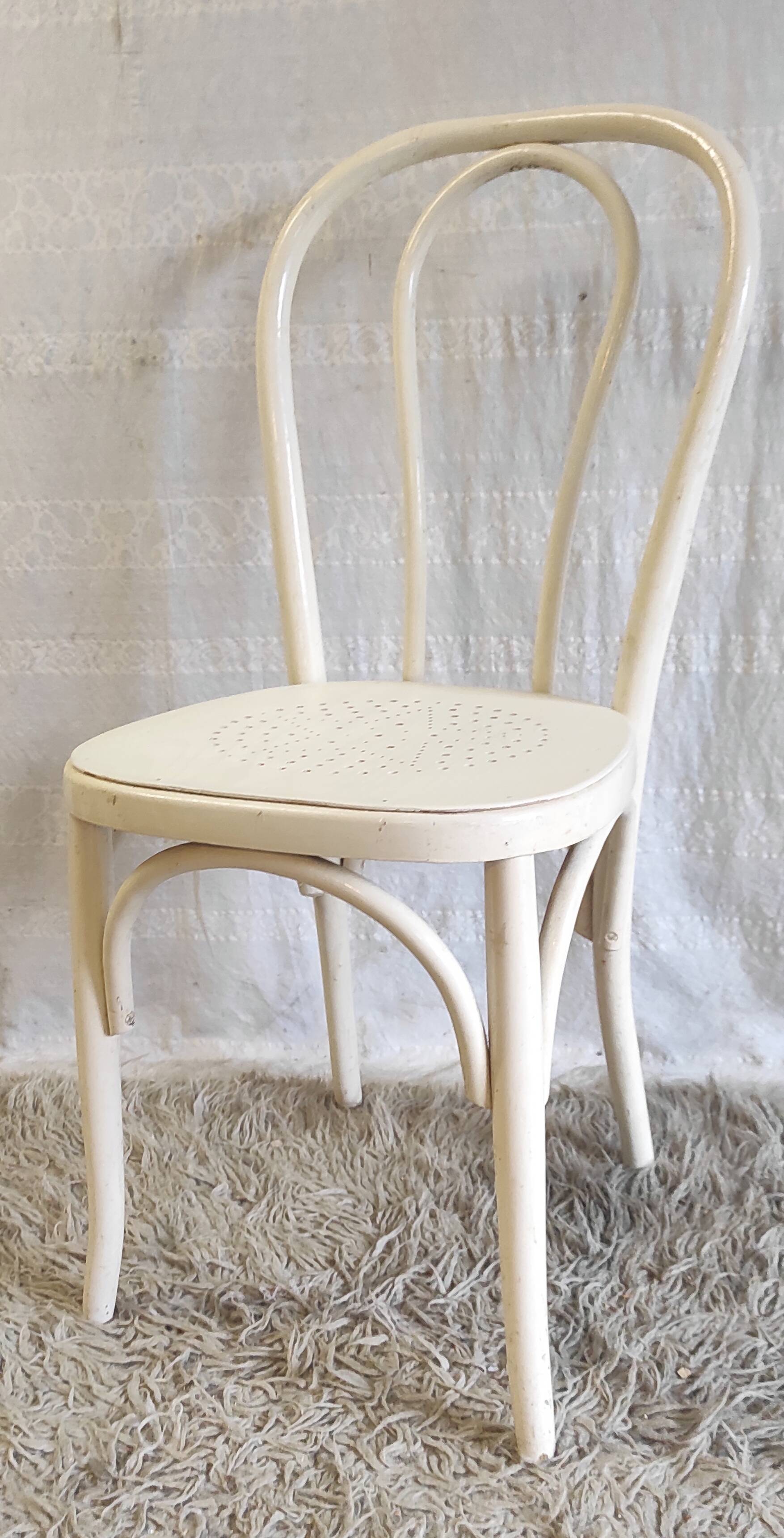 Bentwood bistro chairs - mid 20th century