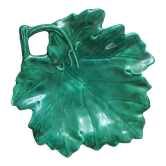 Ceramic dish in vintage green vine leaf slip