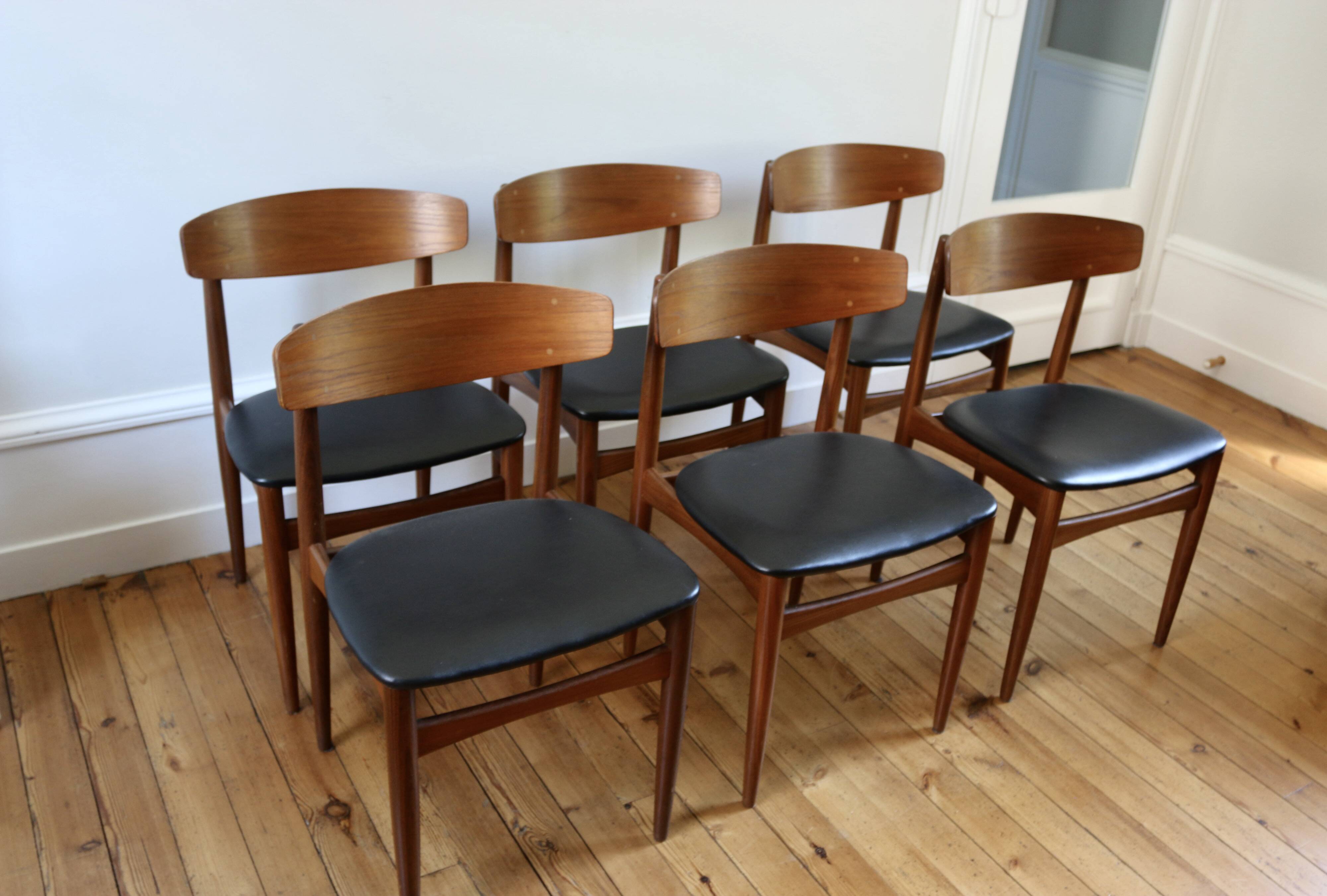 Set of 6 Scandinavian vintage teak chairs HW Klein 1960