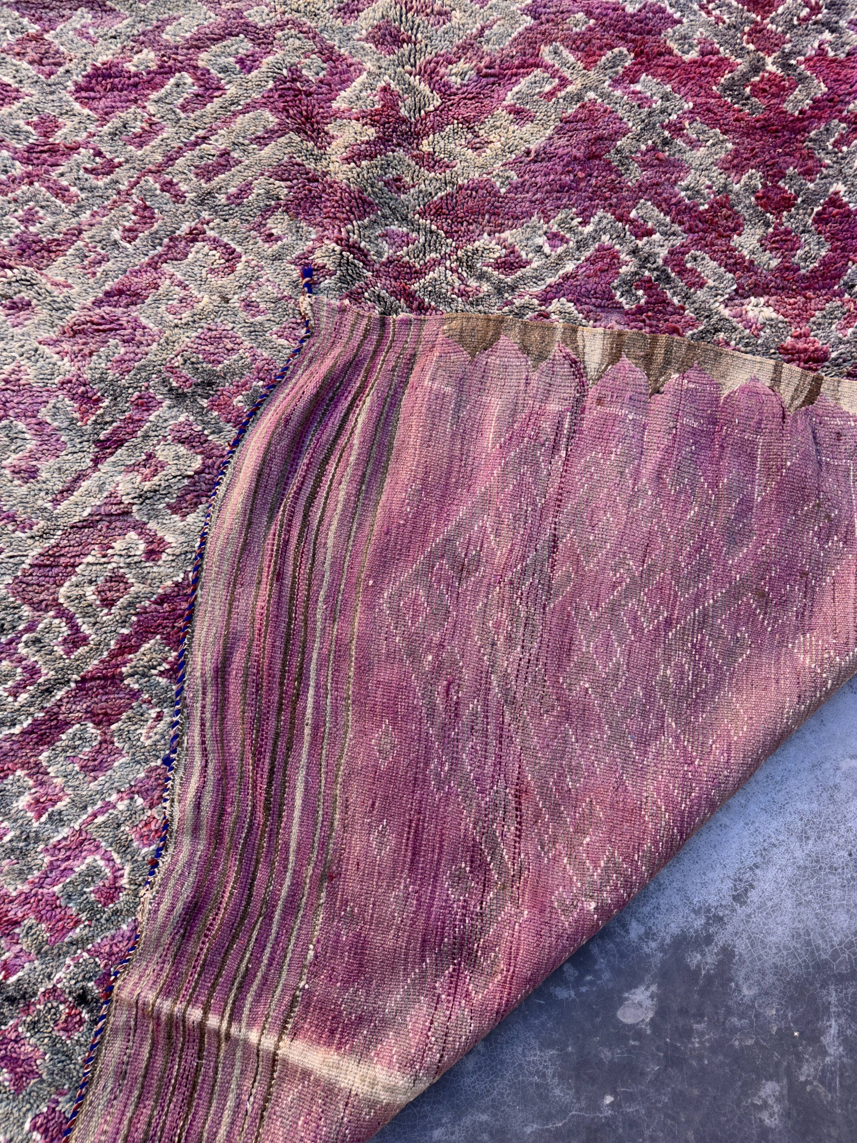 Moroccan rug - 186 x 325 cm