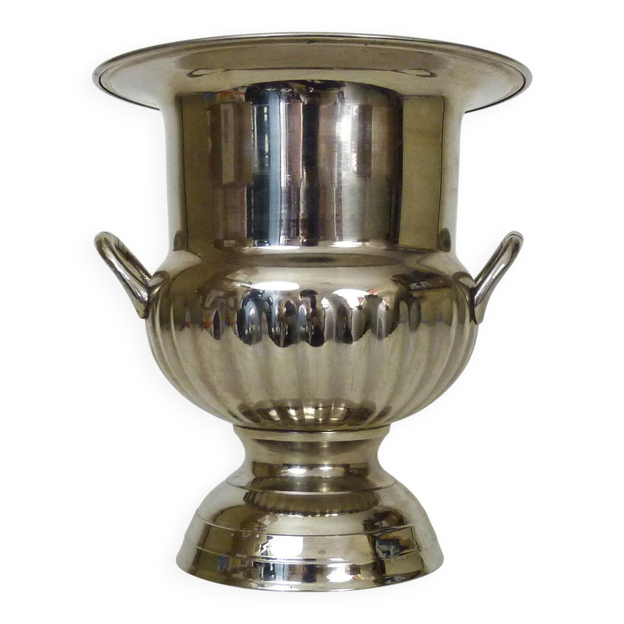 Vintage Médicis-shaped champagne bucket in silver-plated metal.