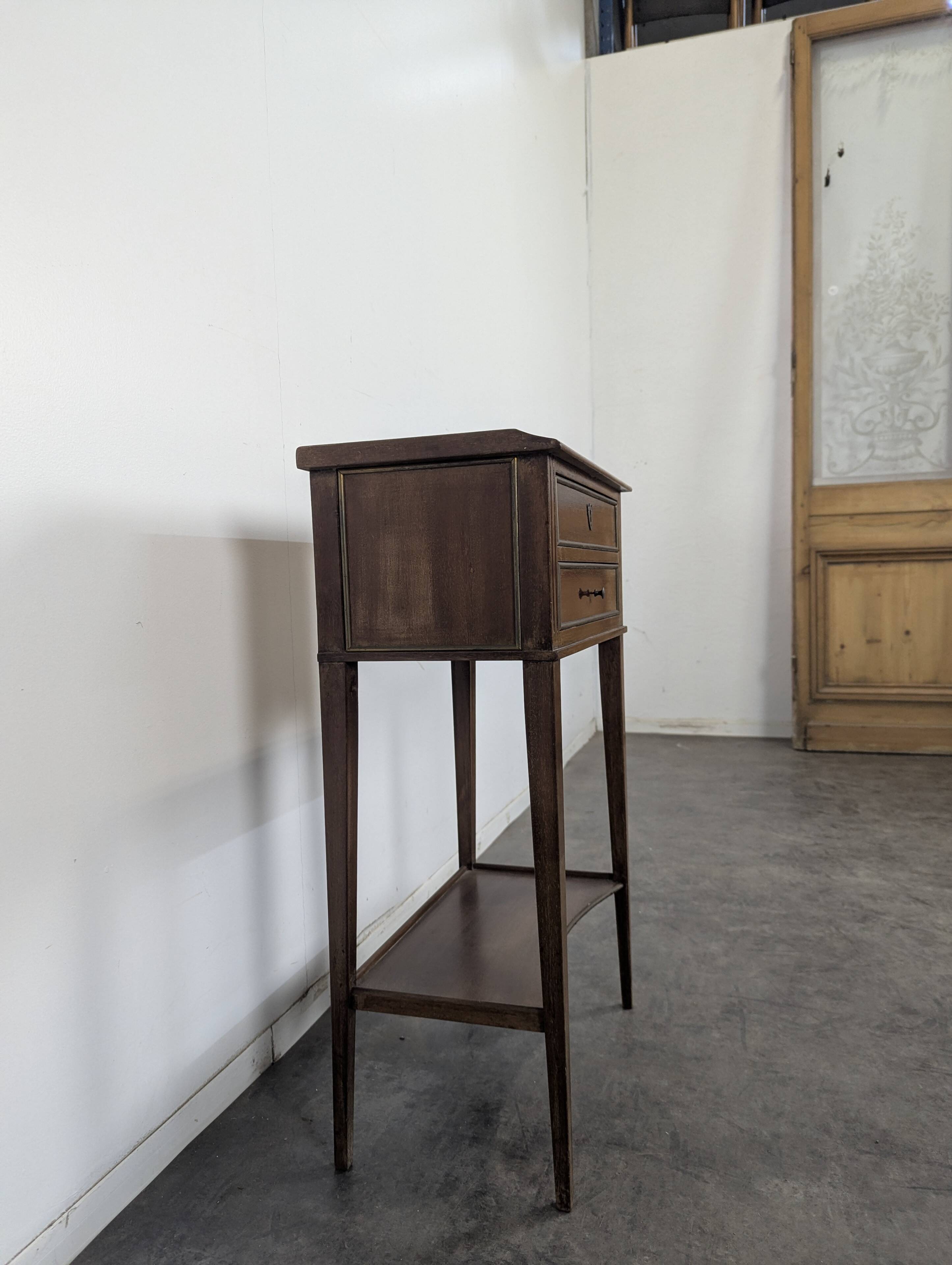 Louis XVI style bedside table in mahogany, late 19th century.