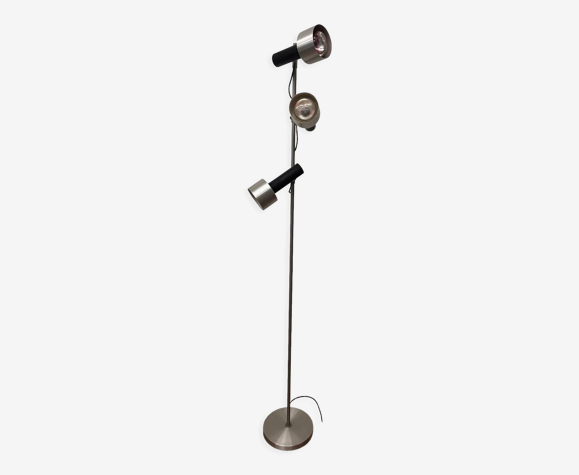 Lampadaire à trois bras en métal