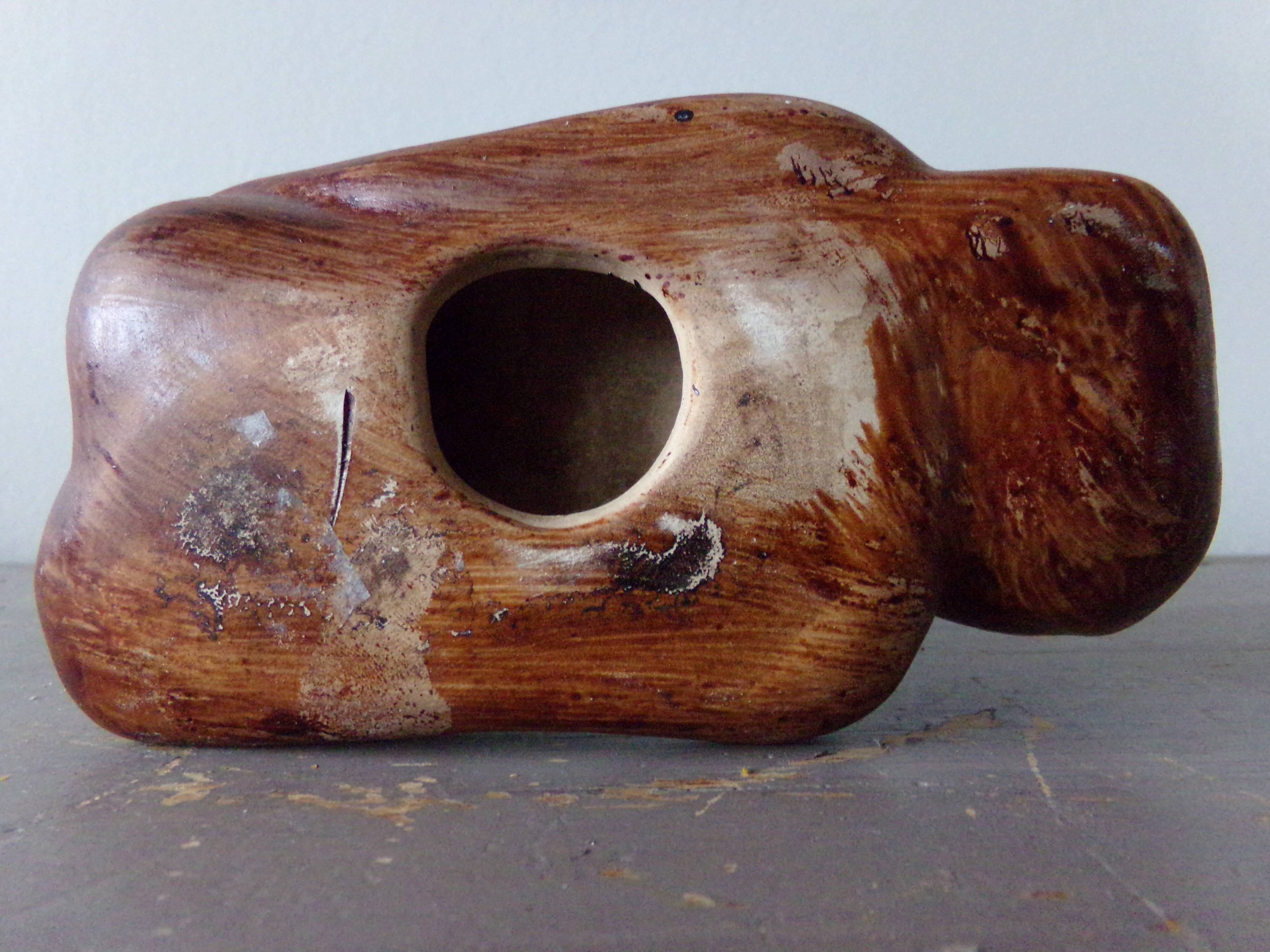 Ceramic woman's sculpture