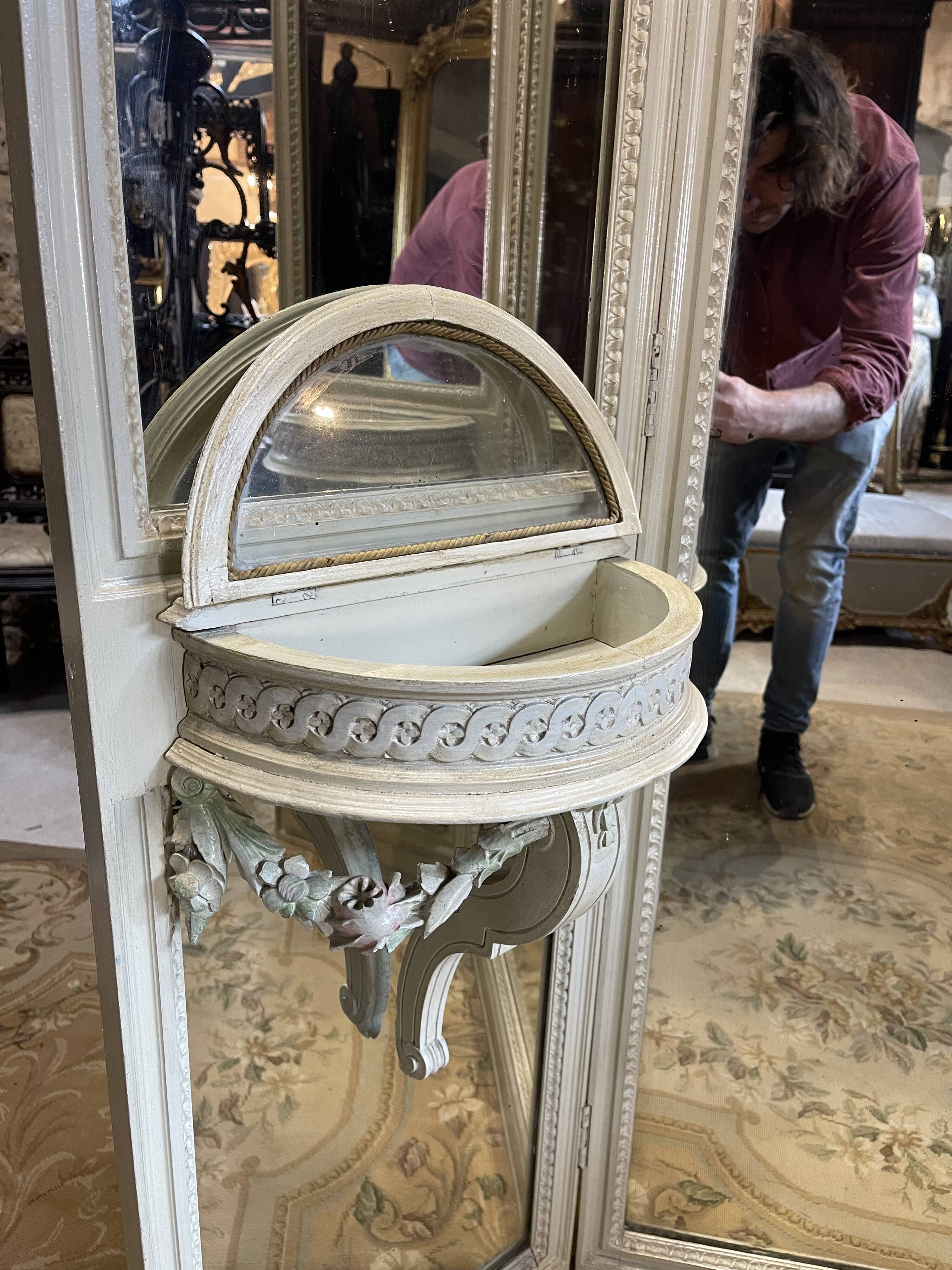 Mirror triptych style Louis XVI wooden rechampie cream XIX th century