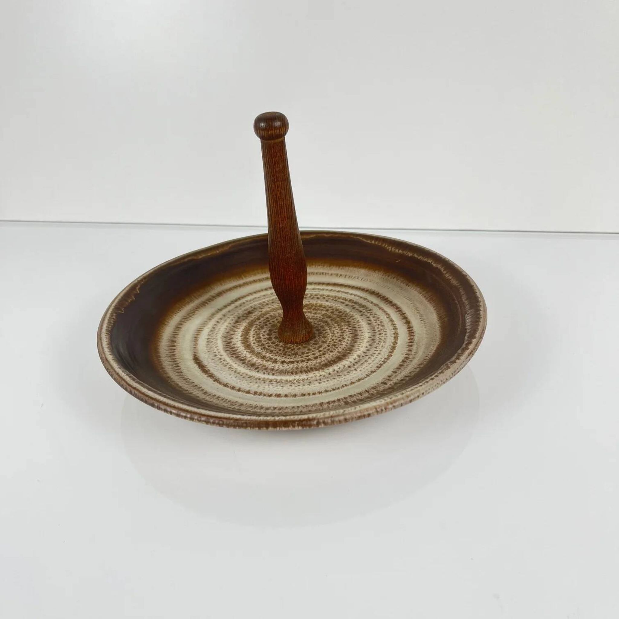 Round plate with ceramic handle, 1960s/70s