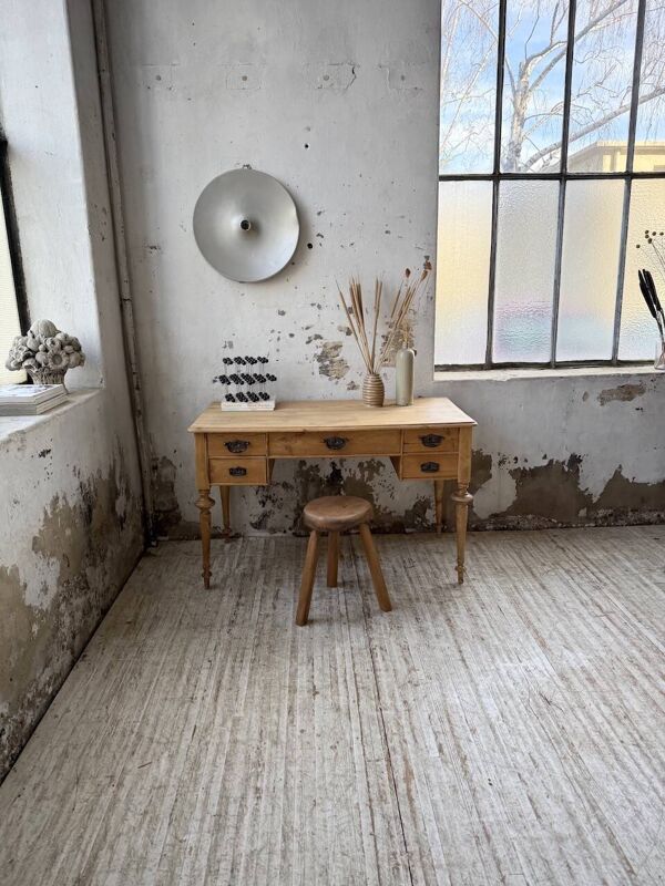 Bureau noyer blond et plateau pin 1900