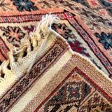Handmade Pakistani rug
