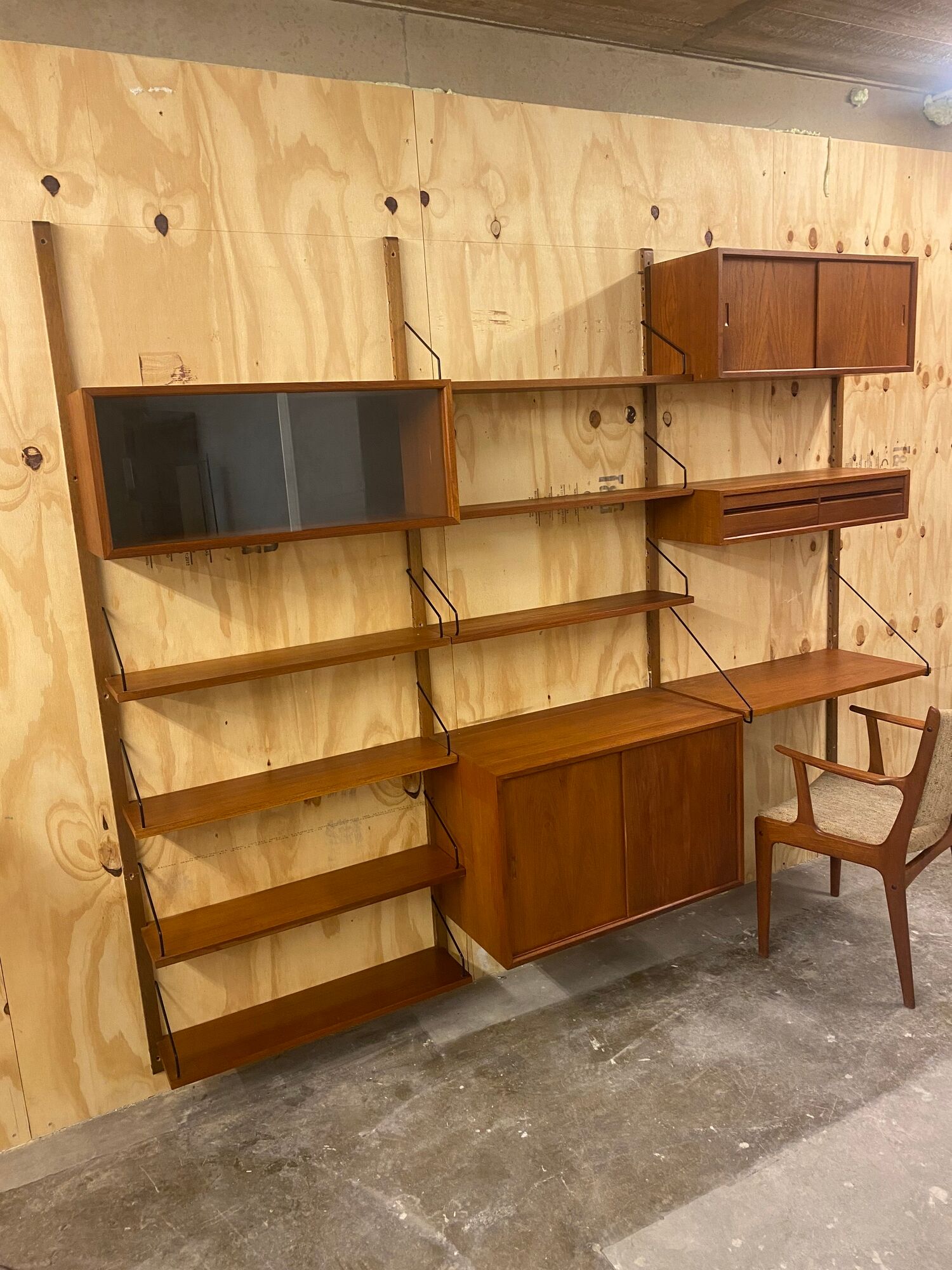 Vintage scandinavian teak wall unit by Poul Cadovius for Royal System 1960s