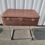 Brown vintage suitcase