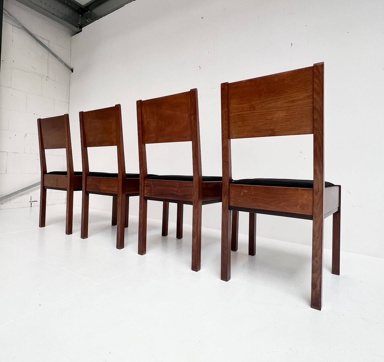 The Hague School set of 4 dining chairs by Muntendam for LOV, 1920’s