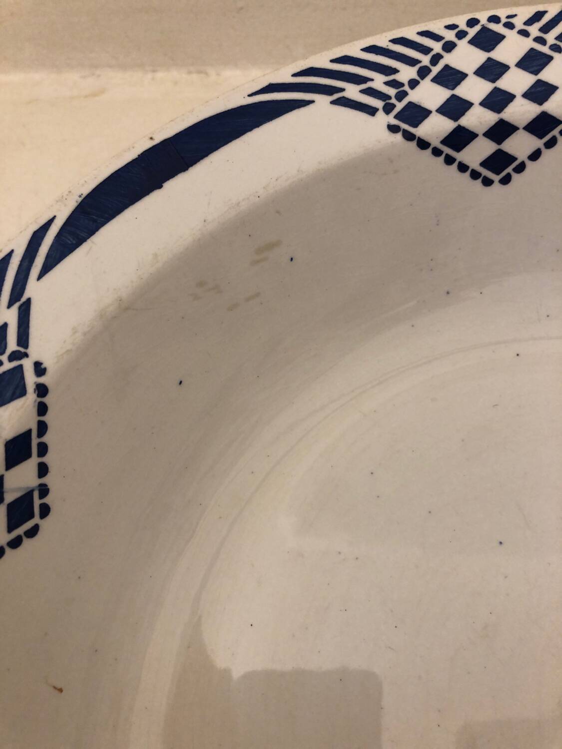 Pantin salad bowl, Moulin des Loups