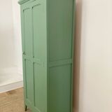 Parisian hosiery wardrobe