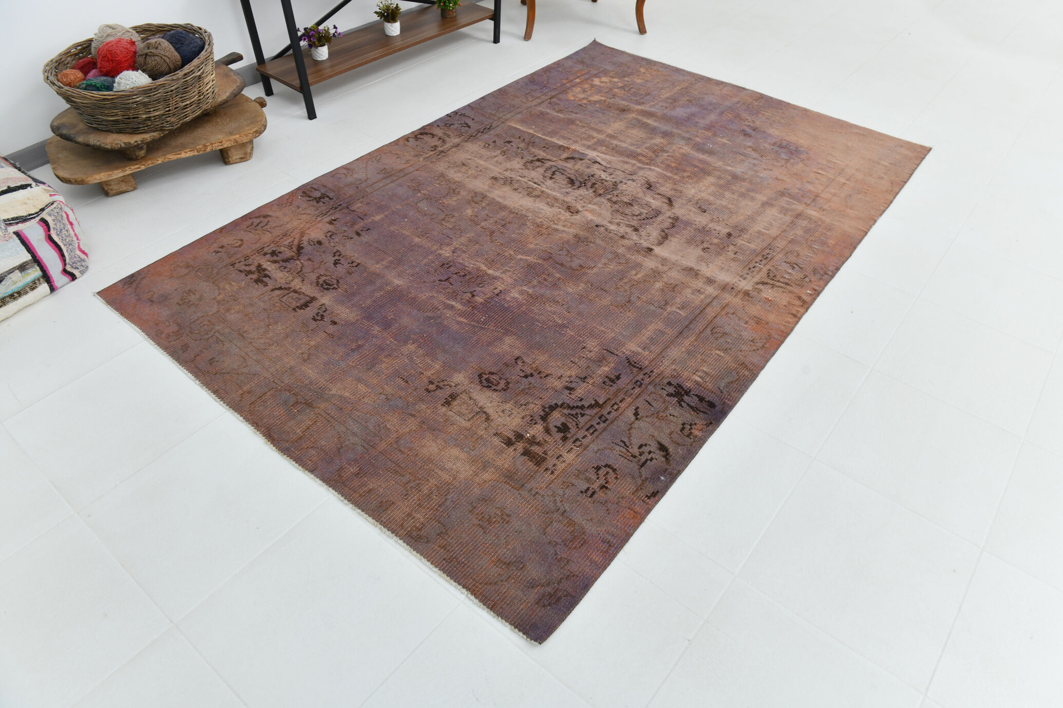 5x8 shades of pastel antique rug, 171x265cm